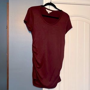 Market and Spruce Maternity Tee